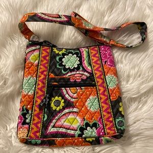 Vera Bradley Crossbody Purse Flower Design excellent condition
